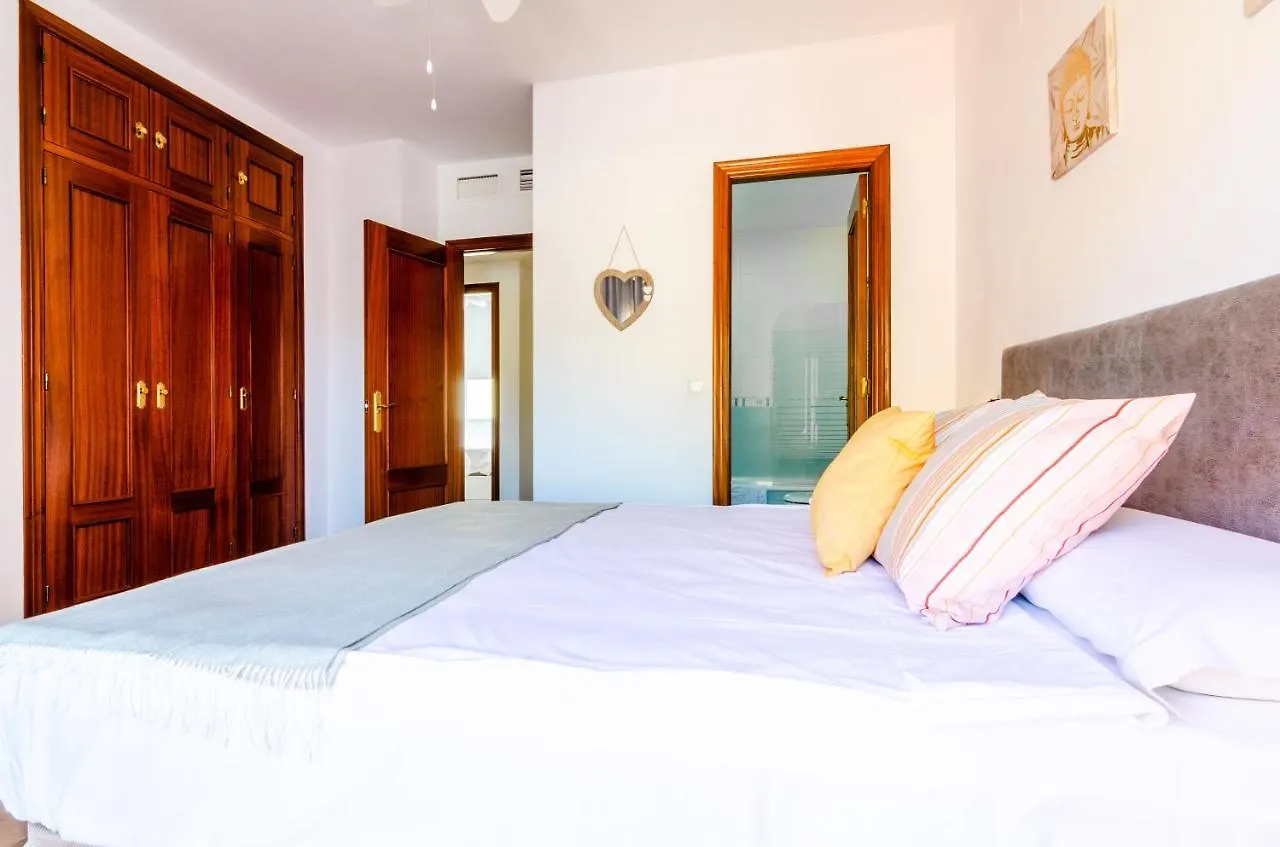 Wintowinrentals Super Atico Con Vistas Rincon de la Victoria Apartment